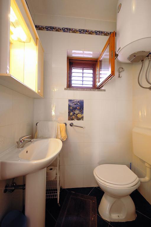 Guest House Ab Adria Home Ровин Стая снимка